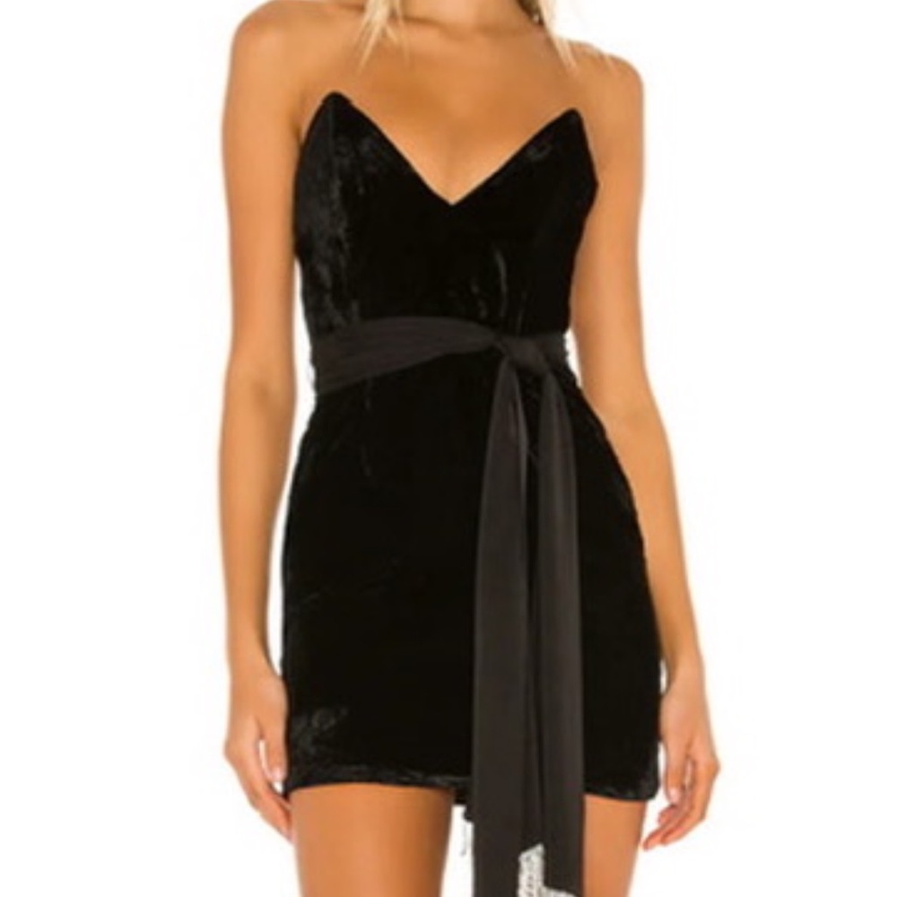 Camilla Cohelo black velvet dress with sequin belt